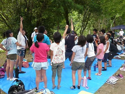 姫島村と豊後大野市の小学校による夏休みジオ教育交流事業