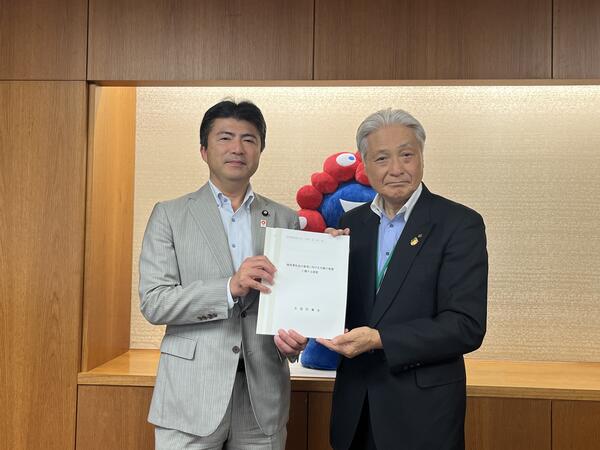 ★古賀経産副大臣.jpg
