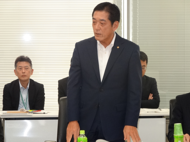 中村 地方発の行政改革プロジェクトチームリーダー(愛媛県知事)