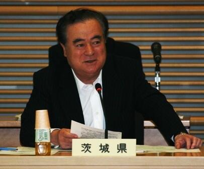 画像：橋本エネルギー・環境問題特別委員会委員長（茨城県知事）