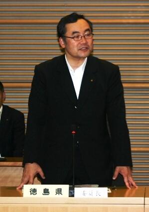 画像：飯泉情報化推進対策特別委員会委員長（徳島県知事）